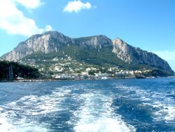 capri.jpg capri.jpg