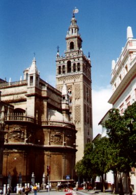 sevilla_giralda.jpg